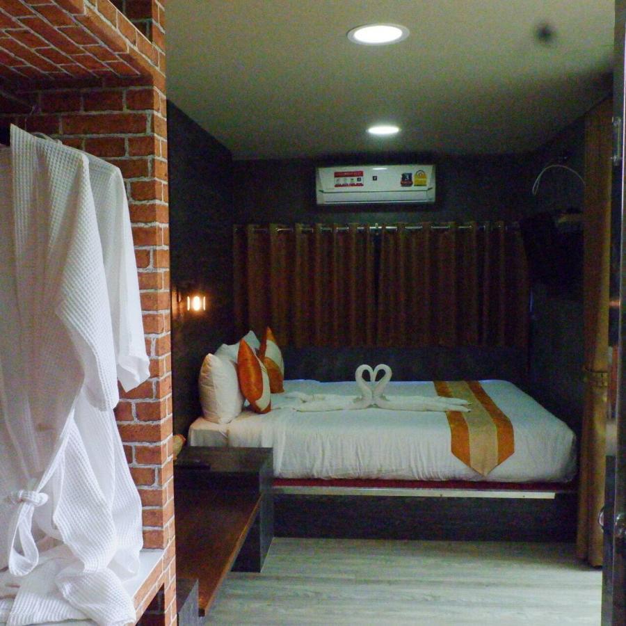 Amazon Resort 素叻他尼 外观 照片