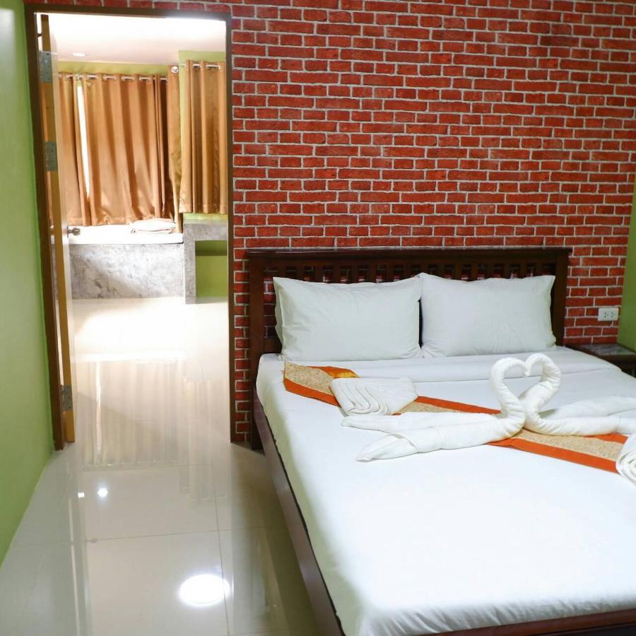 Amazon Resort 素叻他尼 外观 照片